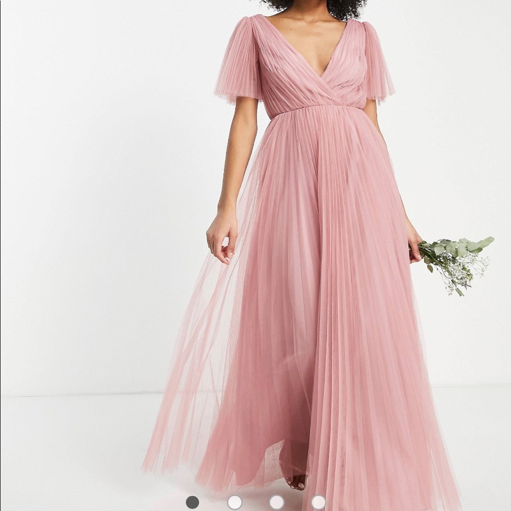 Light pink flutter sleeves tulle dress